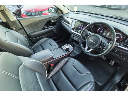 2021 Kia Niro 64KWH EV 4 PLUS **SUNROOF + HUGE SPEC** - FINANCE AVAILABLE - CALL US TODAY ON 01 492 6566 OR 087-092 5525 €18,950 thumbnail