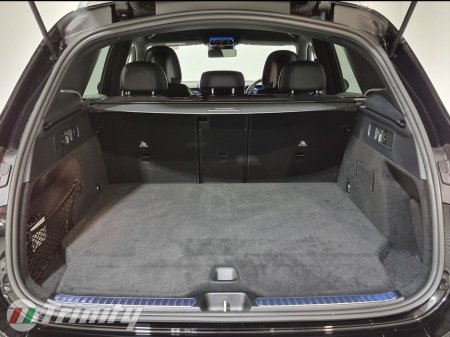 2025 Mercedes-Benz GLC Class - thumbnail 11