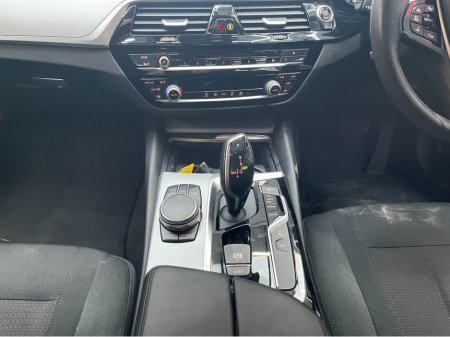 2017 BMW 5 Series - thumbnail 21