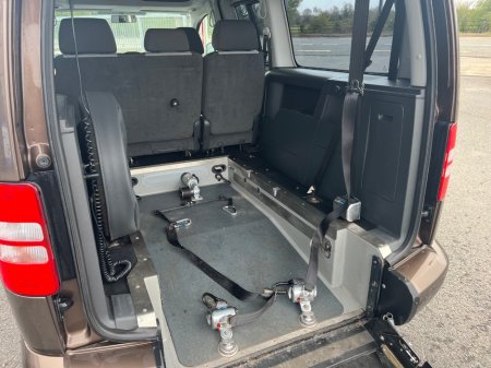 2014 Volkswagen Caddy - thumbnail 13