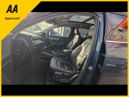 2020 Volvo XC40 - thumbnail 19