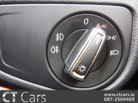 2016 Volkswagen Golf - thumbnail 14