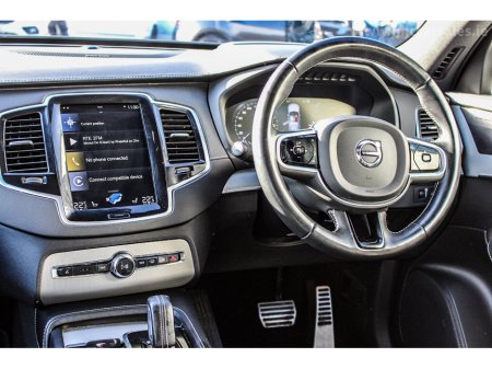 2021 Volvo XC90 RECHARGE PHEV T8 (390hp) R-Design AWD €49,995 thumbnail