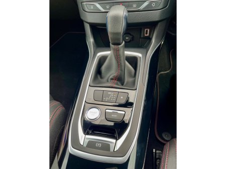 2018 Peugeot 308 - thumbnail 36