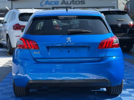 2021 Peugeot 308 - photo 6