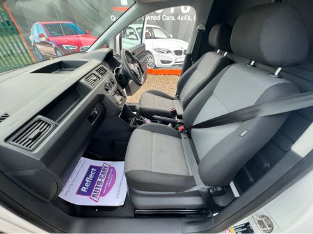 2018 Volkswagen Caddy ==MAXI LWB//NEW DOE//TWIN SIDE LOADING DOORS// €8,950 thumbnail