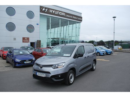 2023 Toyota Proace  €18,699