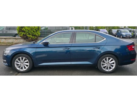 2022 Skoda Superb AMBITION 2.0 TDI 150HP 5DR €31,995