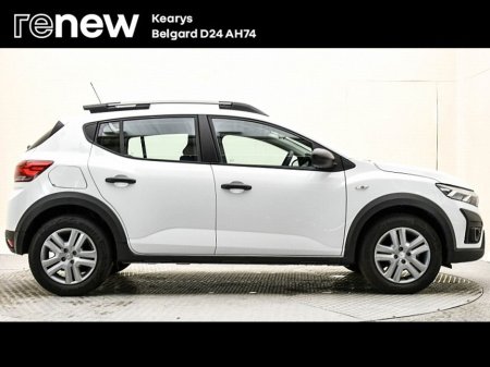 2024 Dacia Sandero Stepway TCe 90 Essential €17,900 thumbnail