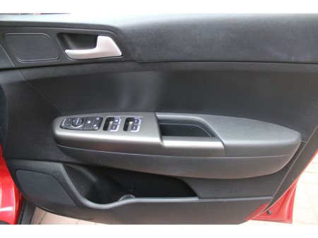 2021 Kia Sportage - thumbnail 10