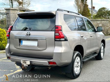 2022 Toyota Landcruiser - thumbnail 5