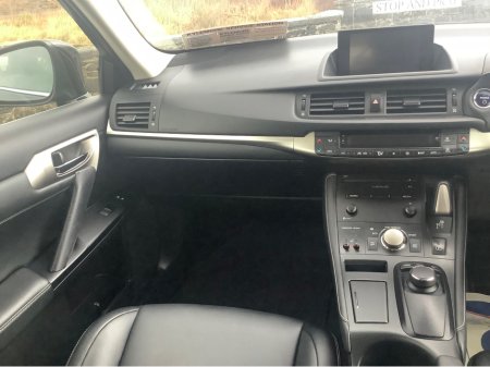 2017 Lexus CT 200 h - thumbnail 15