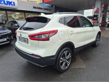 2019 Nissan Qashqai 1.5 DCI 115PS N-CONNEC N-CONNECTA 5DR €13,950 thumbnail