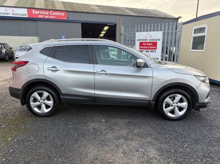 2019 Nissan Qashqai 1.5 DSL SV €17,995 thumbnail