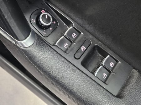 2015 Volkswagen Passat 1.4 TSI 125HP Trendline €12,750 thumbnail