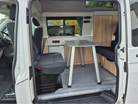 2017 Volkswagen Transporter T6 PVL 3000KG TDI 150HP D7F 5DR €54,950 thumbnail