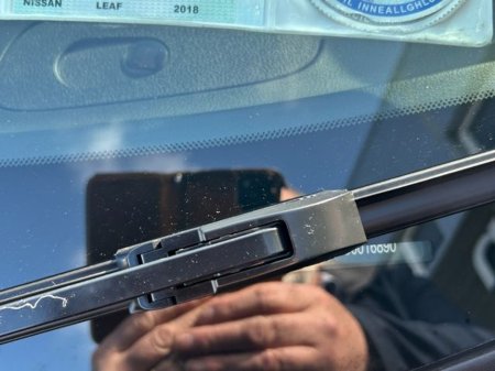 2018 Nissan Leaf - thumbnail 4
