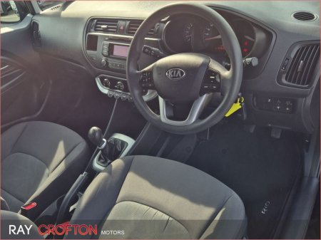 2013 Kia Rio - thumbnail 2