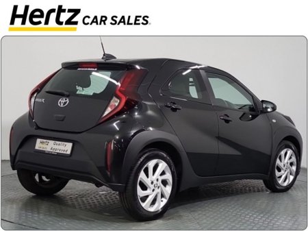 2023 Toyota Aygo X - thumbnail 8