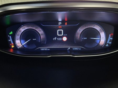 2019 Peugeot 3008 - thumbnail 5