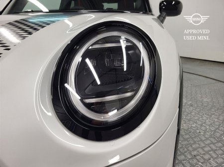 2025 MINI Hatch COOPER Cooper S Sport Auto €53,883 thumbnail