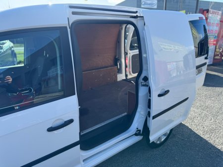 2018 Volkswagen Caddy - thumbnail 11