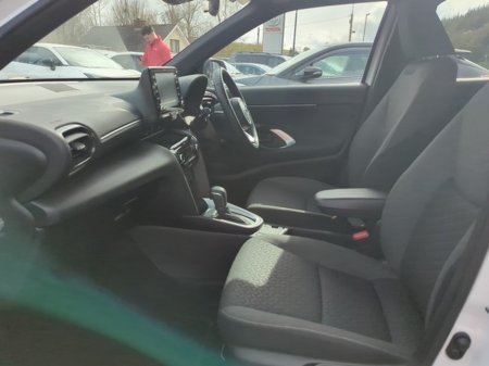 2024 Toyota Yaris Cross - photo 6