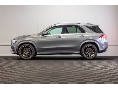 2019 Mercedes-Benz GLE Class GLE 300 d 4MATIC €46,950 thumbnail