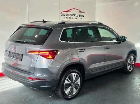 2023 Skoda Karoq AMBITION 2.0 TDI 115HP 5 5DR €28,950 thumbnail