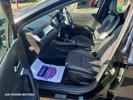 2023 Renault Captur - thumbnail 2