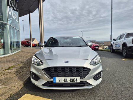 2021 Ford Focus - thumbnail 6