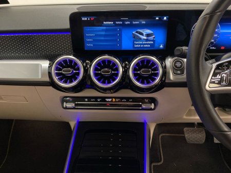 2024 Mercedes-Benz GLB - thumbnail 11