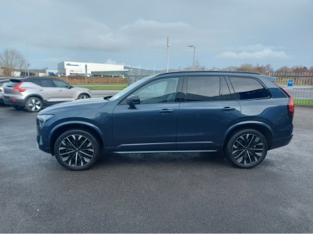 2026 Volvo XC90 T8 PHEV PLUS DARK AWD 5DR €99,950 thumbnail