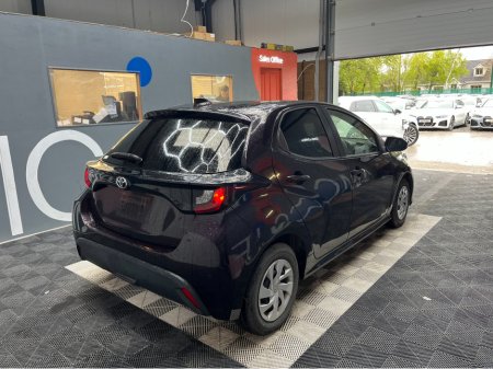 2020 Toyota Yaris - view 2