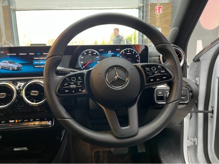 2020 Mercedes-Benz A Class - thumbnail 8