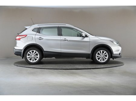 2016 Nissan Qashqai 1.2 SV CVT MY16 *GLASS ROOF*SAT NAV*REVERSE CAM* €14,890 thumbnail