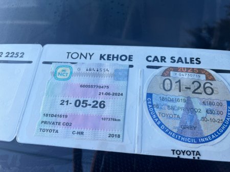 2018 Toyota C-HR 1.8 HYBRID LUNA €18,450 thumbnail