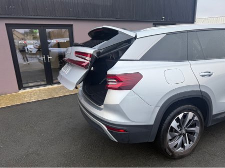 2024 Skoda Kodiaq SE L TDI S-A DSG €47,995 thumbnail