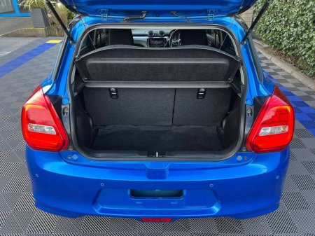 2021 Suzuki Swift - thumbnail 13