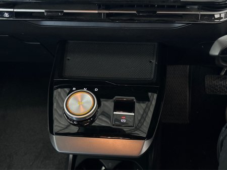 2023 MG 4 LR - EXCITE 64KWH**BLACK CLOTH SEATS**DRIVE MODES**ELECTRIC HANDBRAKE**MULTIFUNCTIONAL STEERING WHEEL**AIR CONDITIONING**TOUCH SCREEN MEDIA**APPLE CAR PLAY**CRUISE CONTROL**PARKING SENSORS** €20,995 thumbnail