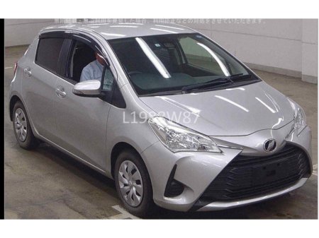 2017 Toyota Vitz 1.0 VVT-i 5Dr Luna €12,900