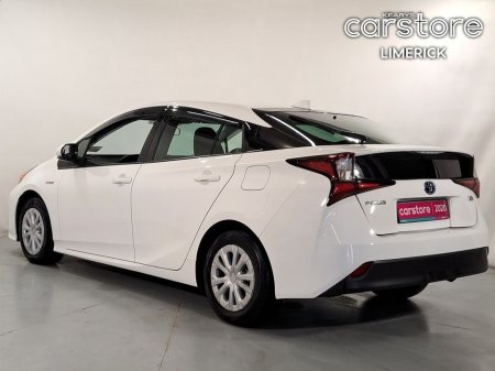 2020 Toyota Prius - thumbnail 5
