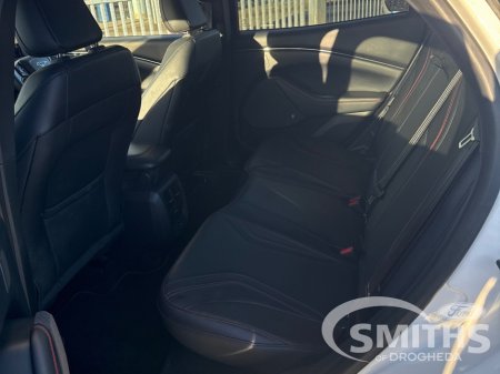 2022 Ford Mustang Mach-E AWD EXTENDED RANGE €34,950 thumbnail