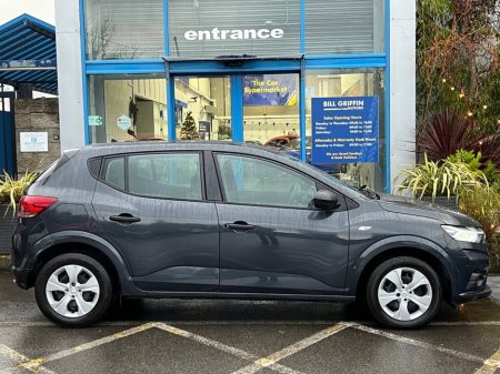 2023 Dacia Sandero ESSENTIAL 1.0 TCE // CRUISE CONTROL // AIR CONDITIONING // 2 KEYS €12,900 thumbnail