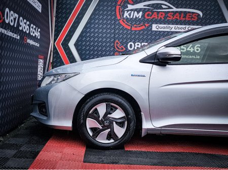 2015 Honda Grace Hybrid 1 Year Warranty €10,450