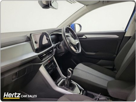 2023 Volkswagen T-Roc LIFE TDI 2.0 Diesel Manual €27,495 thumbnail