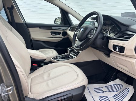 2015 BMW 2 Series - thumbnail 8