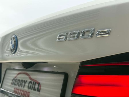 2022 BMW 5 Series - thumbnail 6