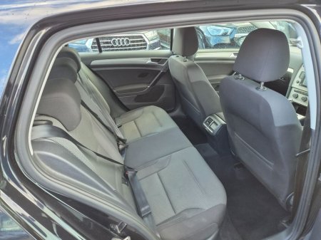 2015 Volkswagen Golf - thumbnail 3