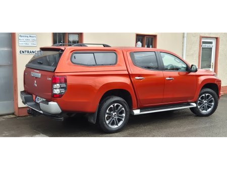 2020 Mitsubishi L200 - thumbnail 4